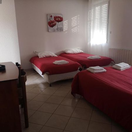Hotel Castel D'Olmes Tabre Luaran gambar